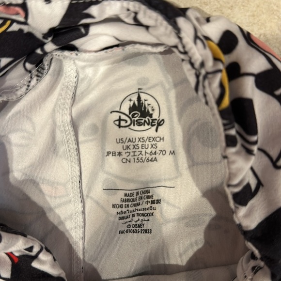 Disney Parks 101 Dalmatians Crop Leggings XS - Picture 2 of 4